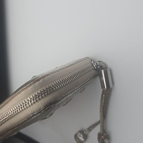 Jimmy Choo Filipa Star Metallic Silver Studded Zip Long Wallet (VERY GOOD)✨️ - Picture 5 of 13